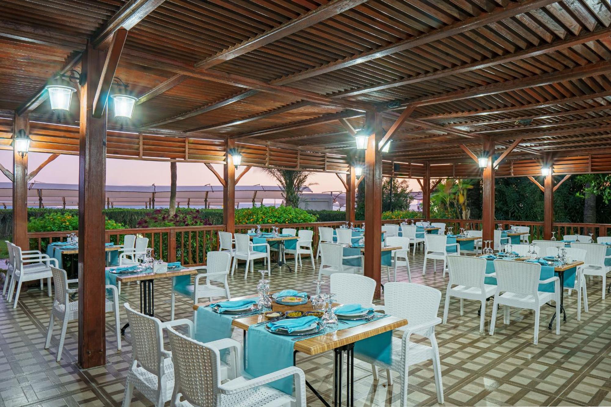 Aydinbey Famous Resort Belek Exterior photo